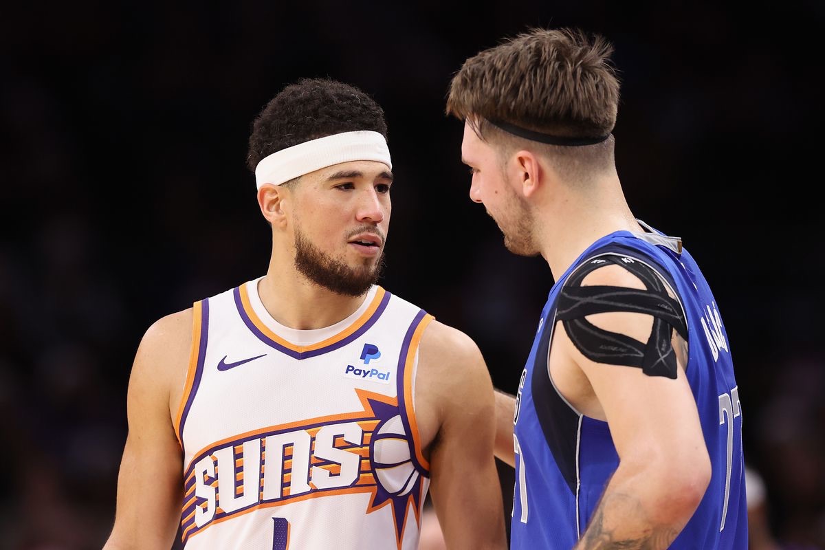 Suns Soar to Victory: ￼Dunn Impresses in Suns’ Home Debut